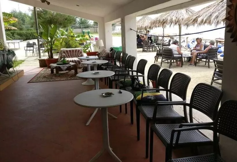 مسافرخانه Club Torre Marino