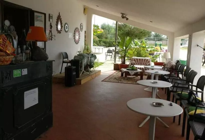 مسافرخانه Club Torre Marino