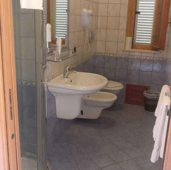 פונדק Club Torre Marino