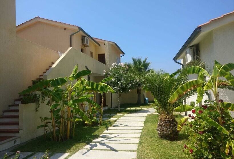 פונדק Club Torre Marino