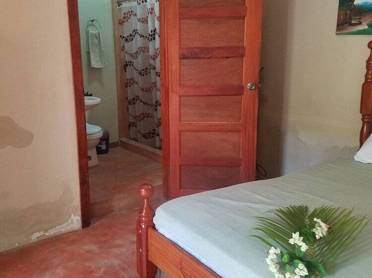 ホテル Authentic Village