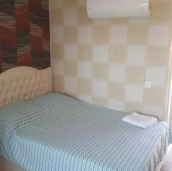 Hotelli Bobus Restaurant & Bungalow