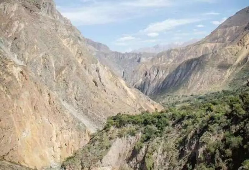 Hotelli Colibri Lodge