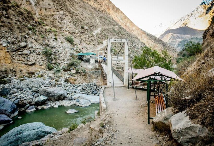 בית מלון כפרי Colibri Lodge