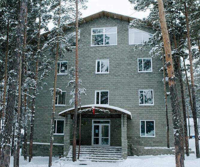 هتل Discovery Borovoe