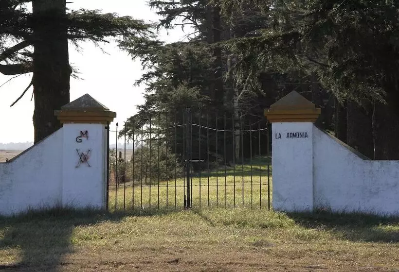 Hotelli Estancia Argentina La Armonia
