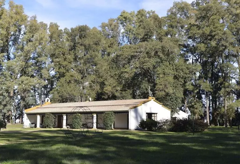 Hotelli Estancia Argentina La Armonia