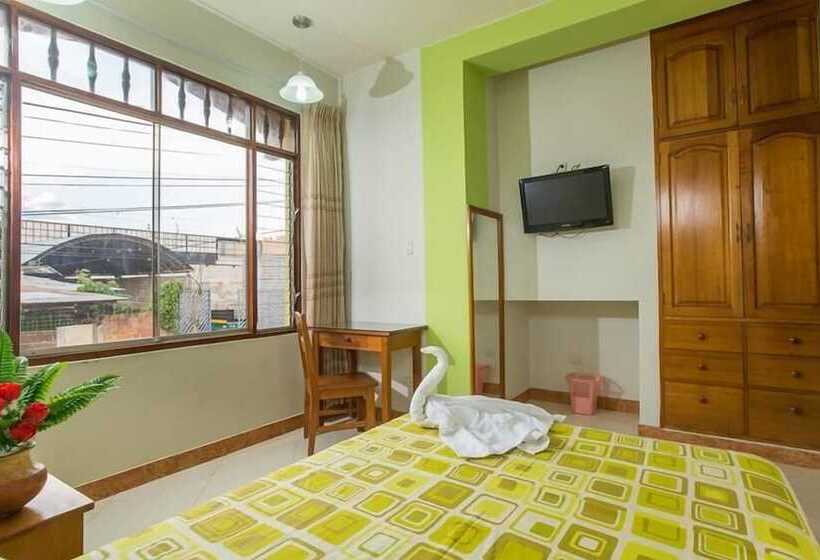 هتل Hospedaje Rosa Victoria