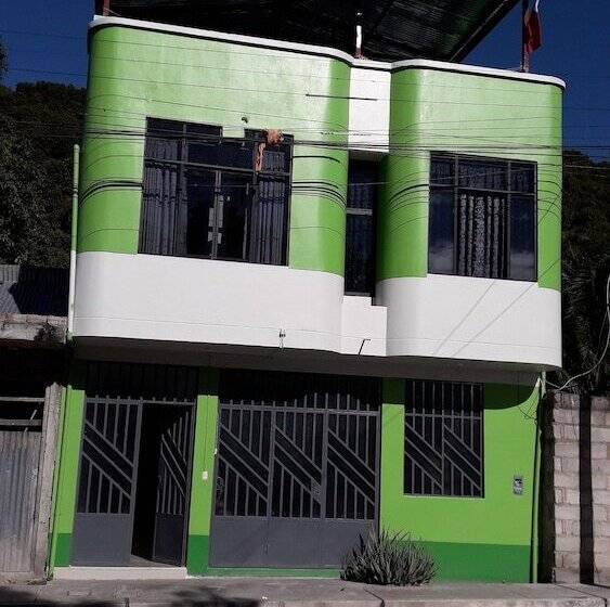 酒店 Hospedaje Turistico Real Madrid