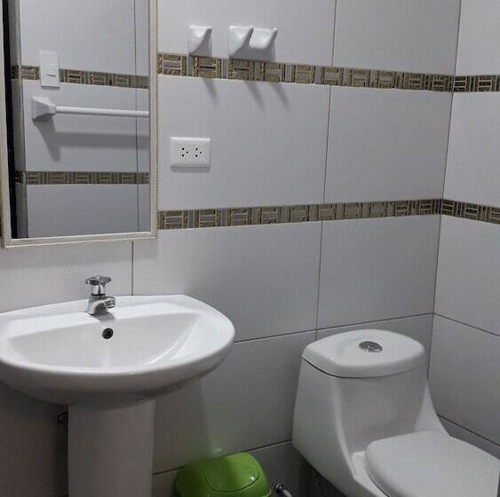 酒店 Hospedaje Turistico Real Madrid