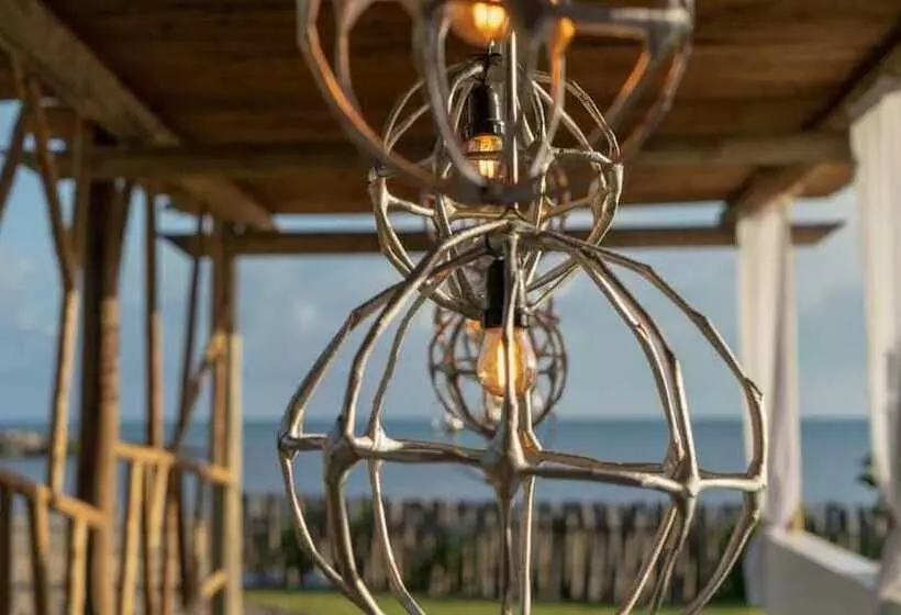 Hotelli Preabeach Villas