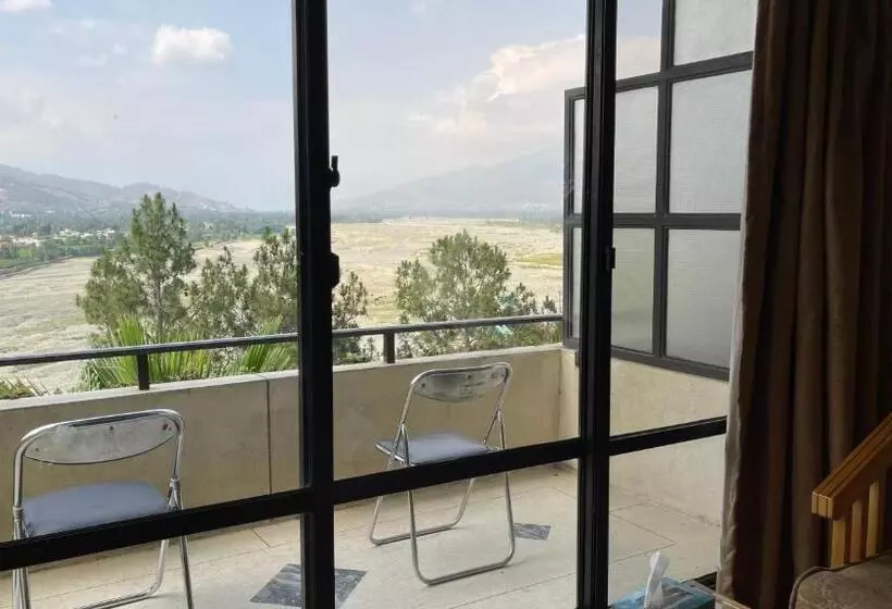 هتل Rock City Resort