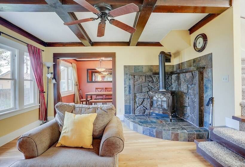 Pet Friendly Albany Cottage With Bbq On The Deck By Redawning