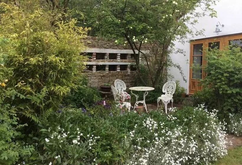 Aamiaismajoitus (B&B) Hadrian S Barn