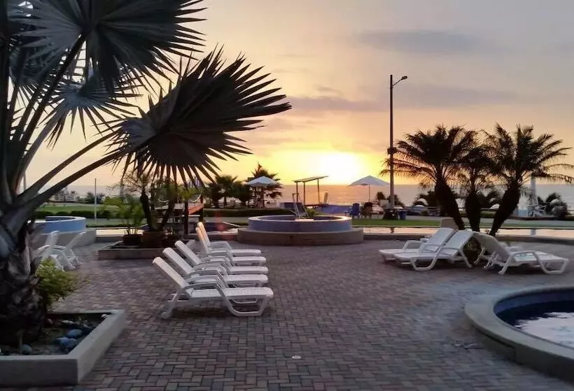Diamond Beach