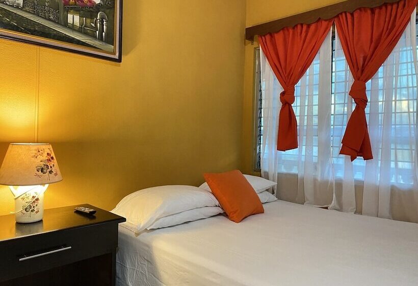 مسافرخانه San Miguel