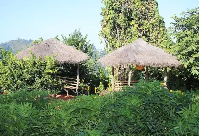 هتل Bairav Village Farm