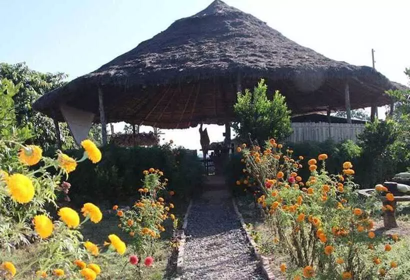 هتل Bairav Village Farm