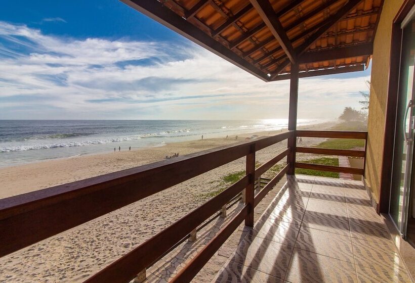 酒店 Black Point Beach Club