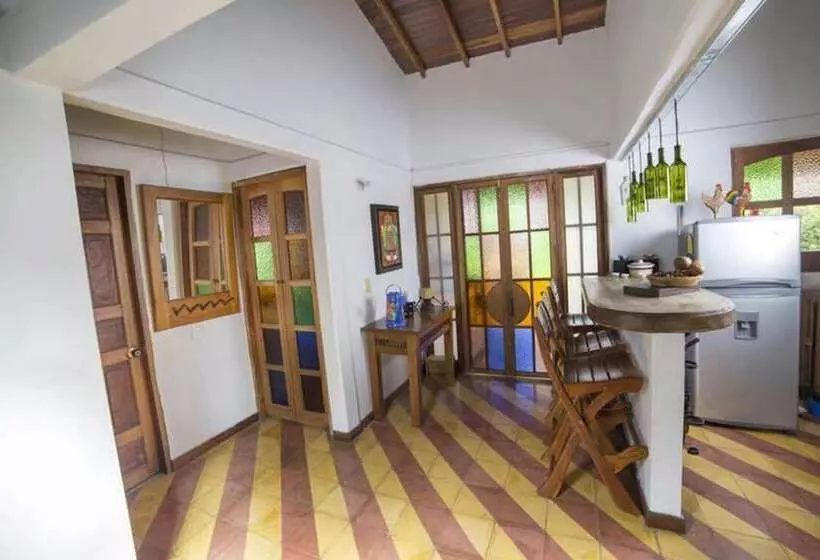 ホテル Finca Los Laureles