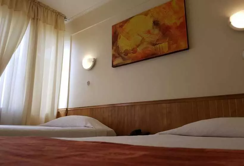 Hotelli Intillanka
