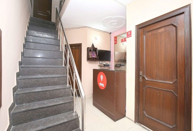 فندق Oyo 13700  Star Palace