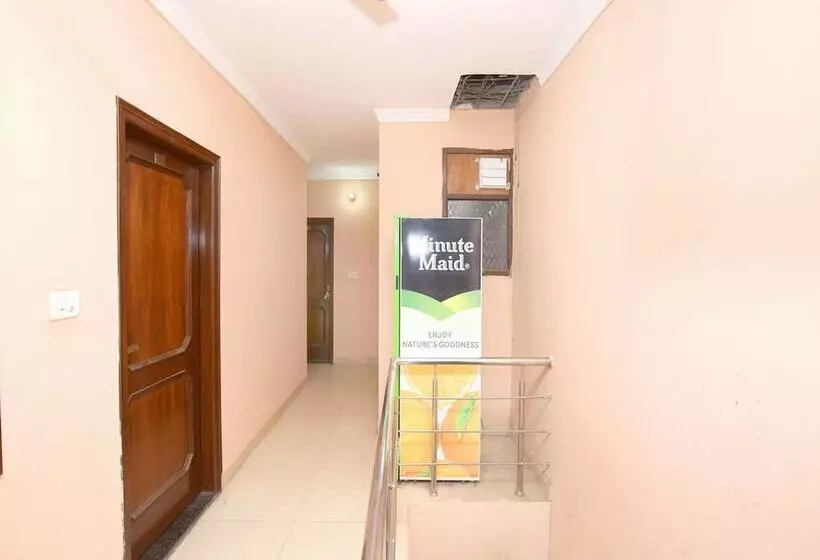 هتل Oyo 13700  Star Palace