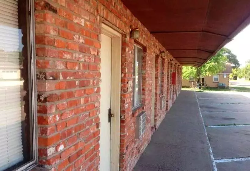 Motelli Country Club Inn