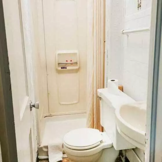 Motelli Country Club Inn