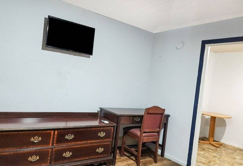 فندق على الطريق Country Club Inn