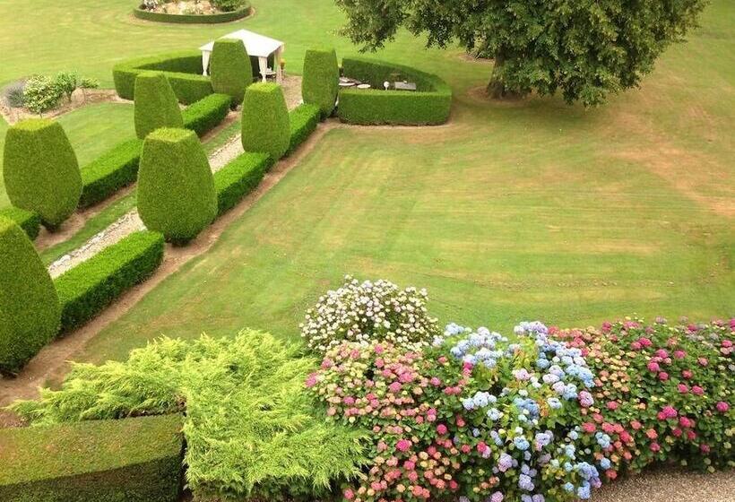Пансион Domaine Château De Bourville