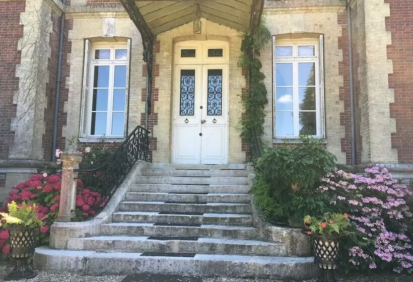 ペンション Domaine Château De Bourville