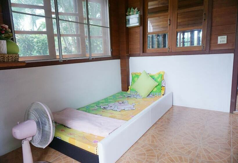 פנסיון The Diamond Lannara Swiss Valley