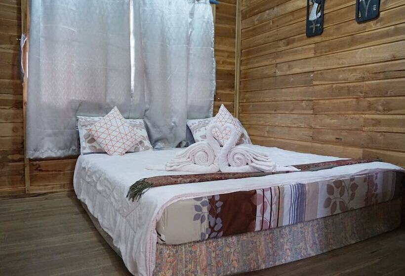 פנסיון The Diamond Lannara Swiss Valley