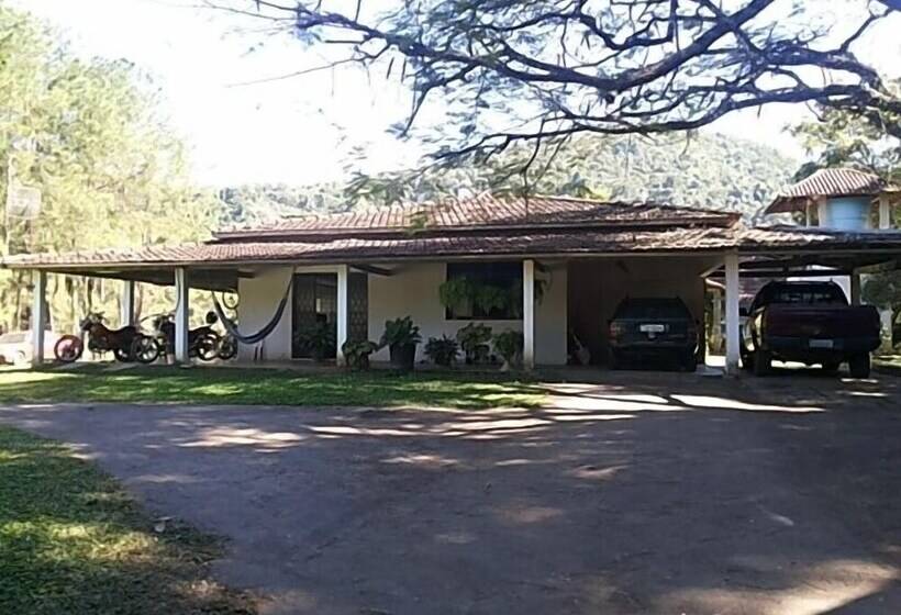 Bed & Breakfast Acomodação Penedo