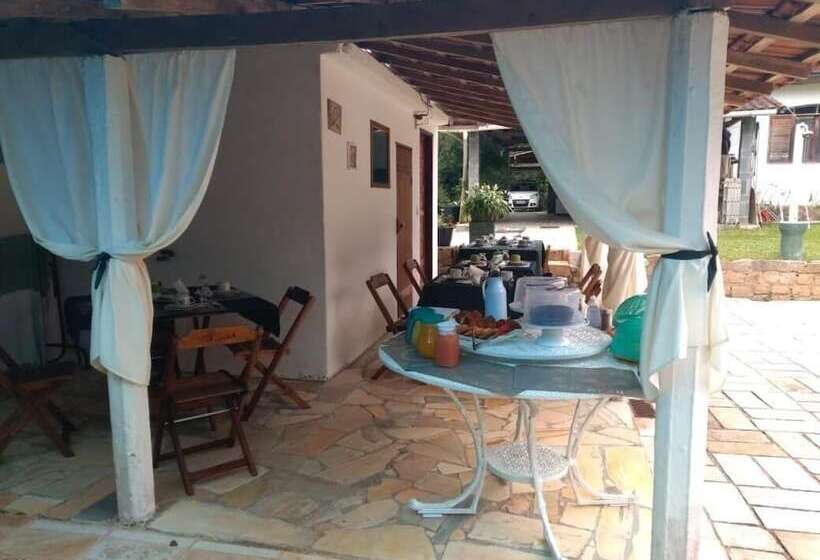 Bed & Breakfast Acomodação Penedo