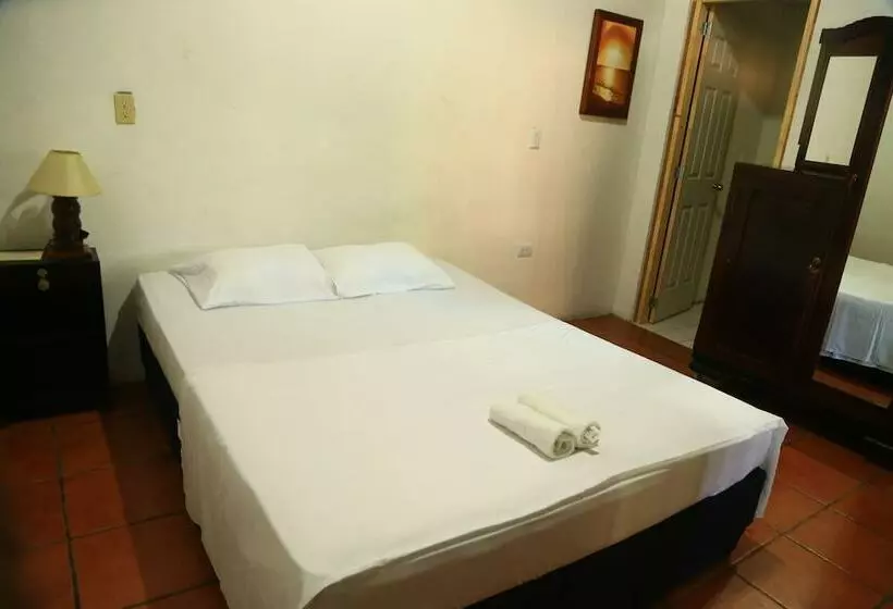 تختخواب و صبحانه Casa De Los Berrios