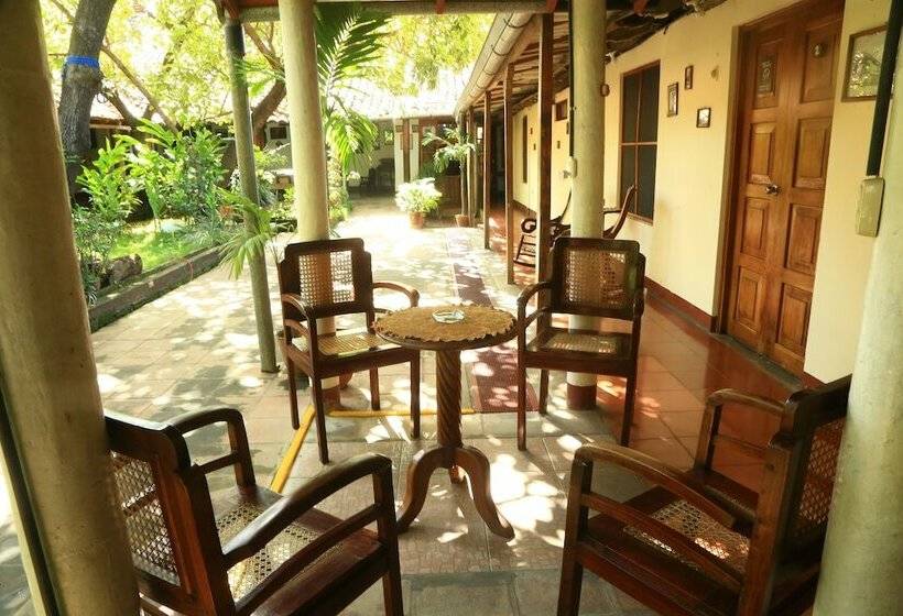 민박 Casa De Los Berrios