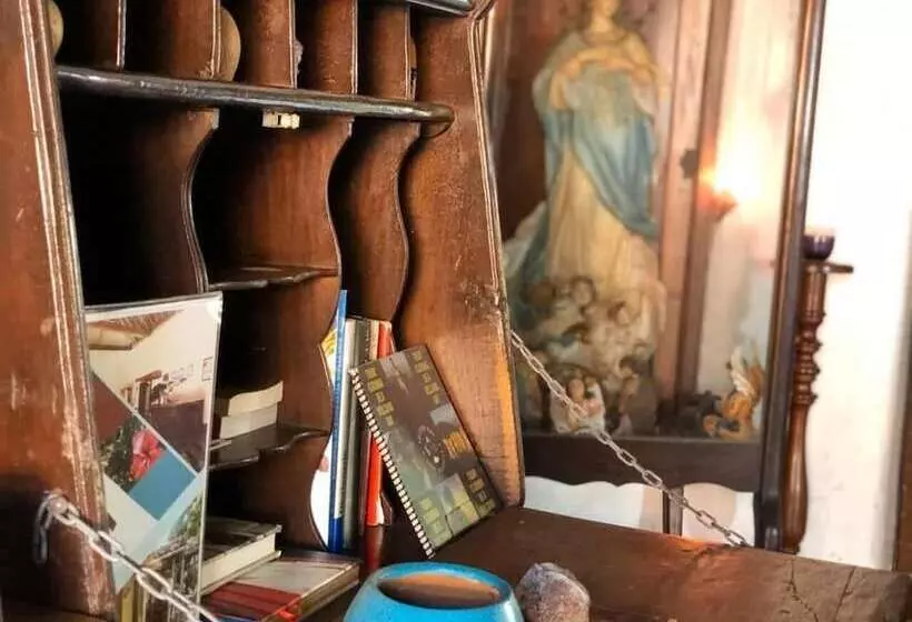 تختخواب و صبحانه Casa De Los Berrios