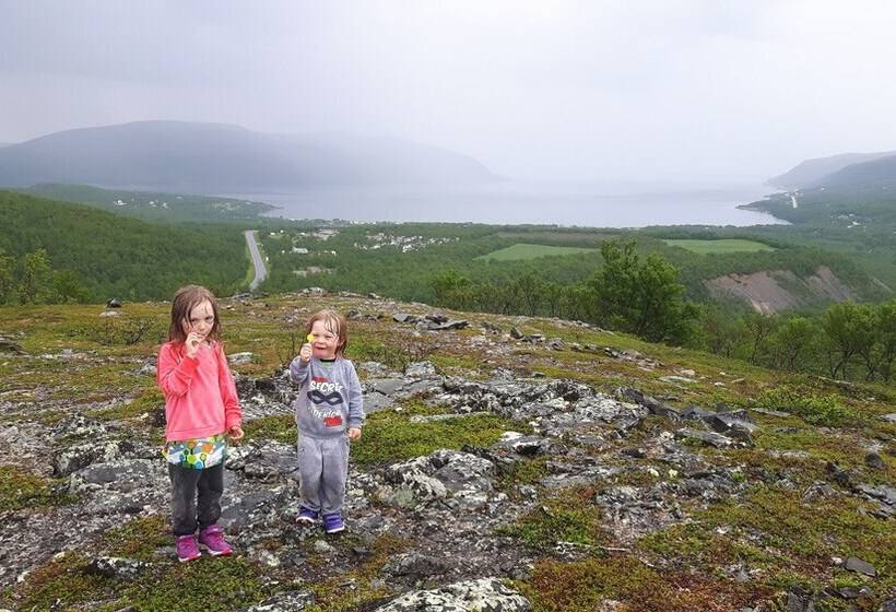 민박 Olderfjord Turistsenter