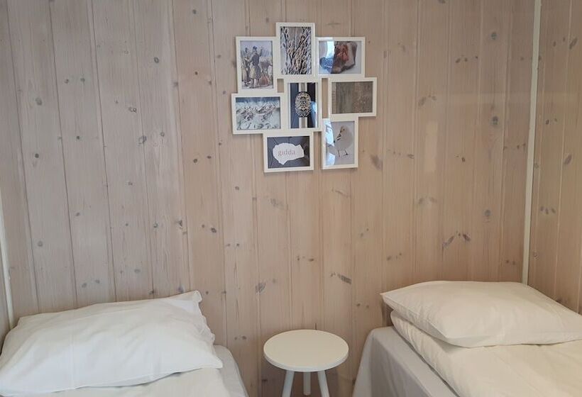 민박 Olderfjord Turistsenter