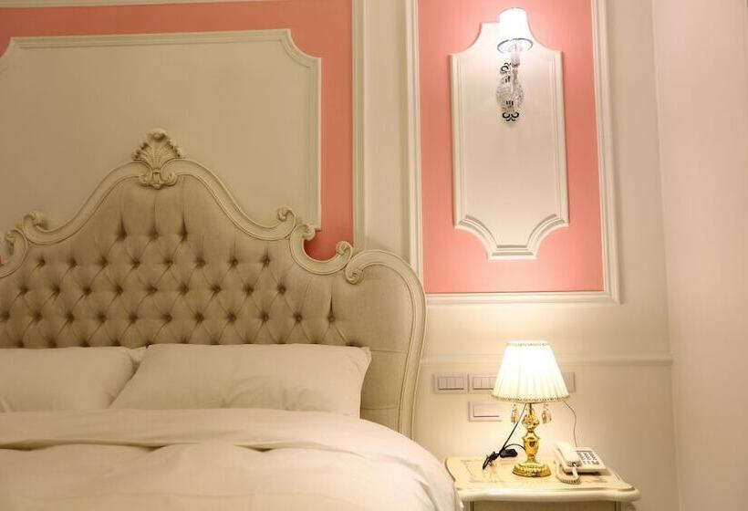 تختخواب و صبحانه Xianel Vacation Chateau