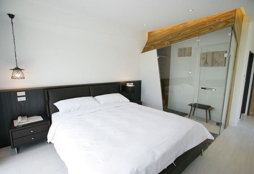 تختخواب و صبحانه Xianel Vacation Chateau