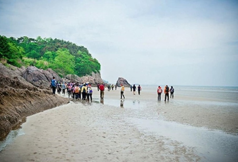 Buan Baramui Soksagim Pension