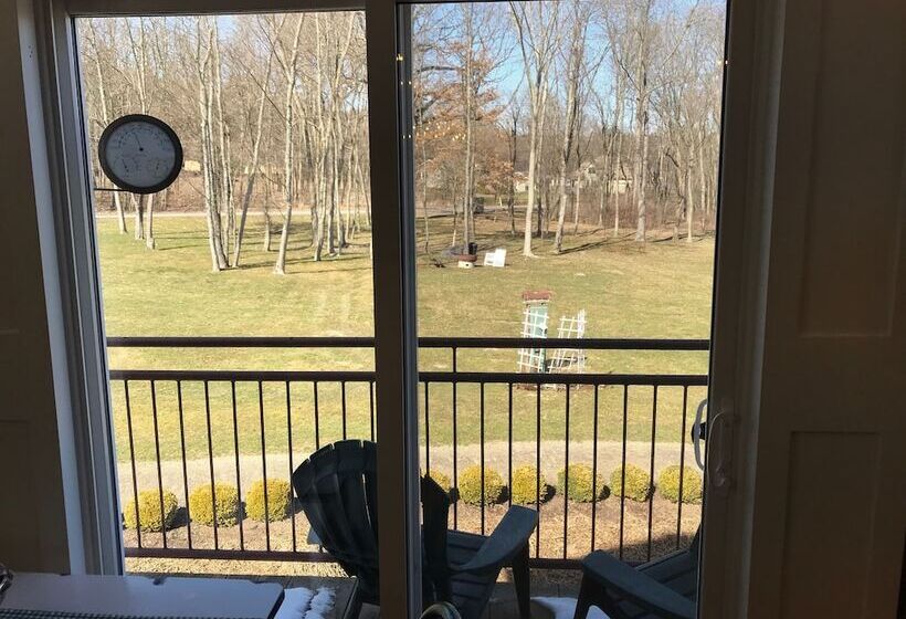 Chapel Valley Estate Bed & Breakfast