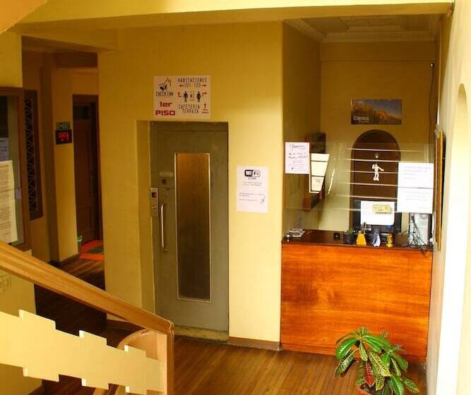 Check Inn B&b Hostel