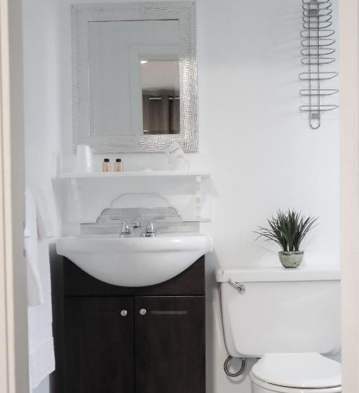 فندق فئة نجمة واحدة Auberge Valcartier