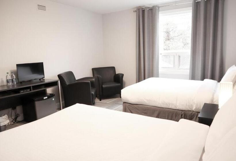 فندق فئة نجمة واحدة Auberge Valcartier