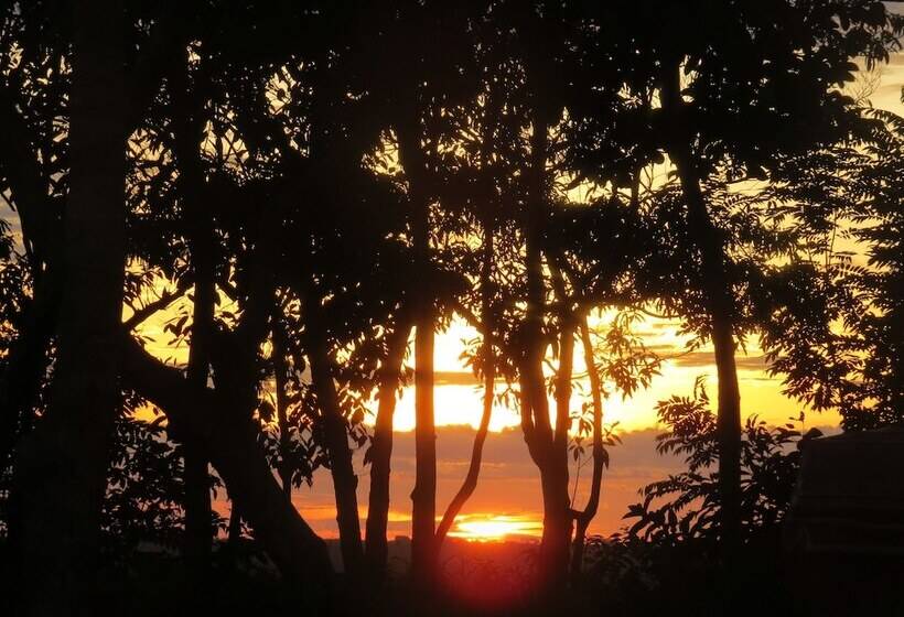 בית מלון כפרי Alta Vista Amazon Lodge