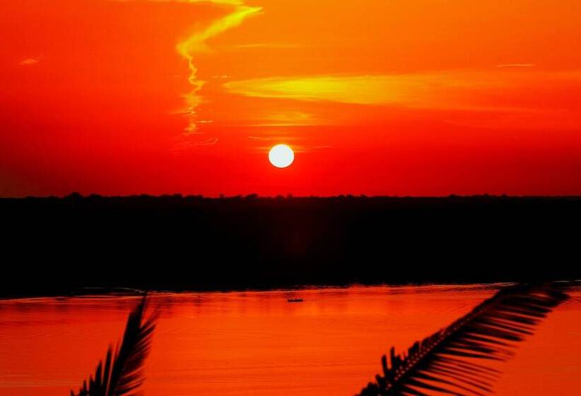 בית מלון כפרי Alta Vista Amazon Lodge